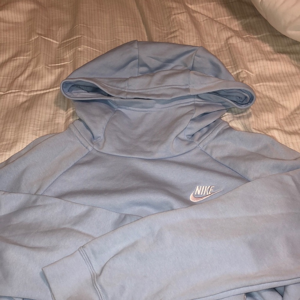 Nike women’s sweatshirt